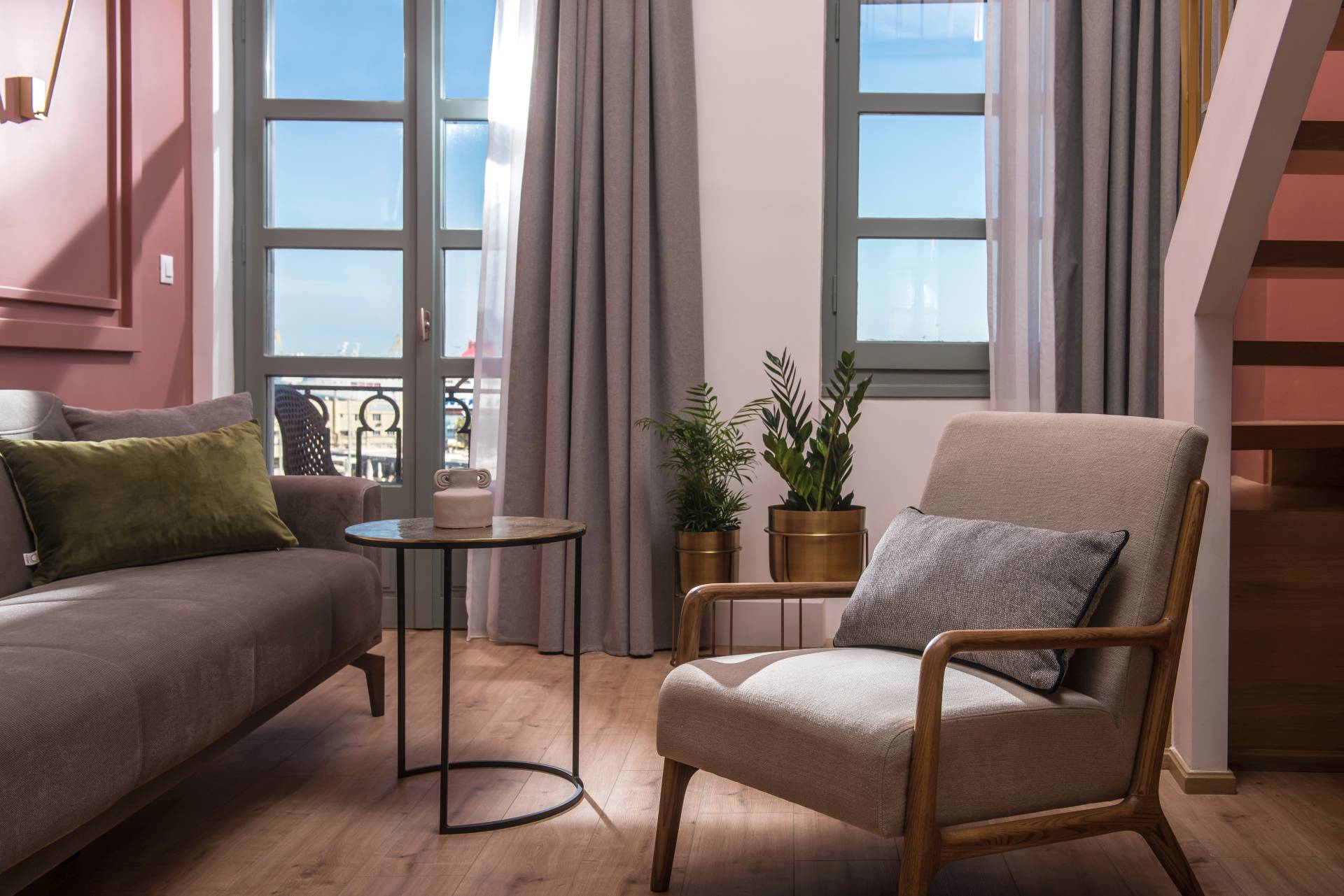 Kitchen & Living Room