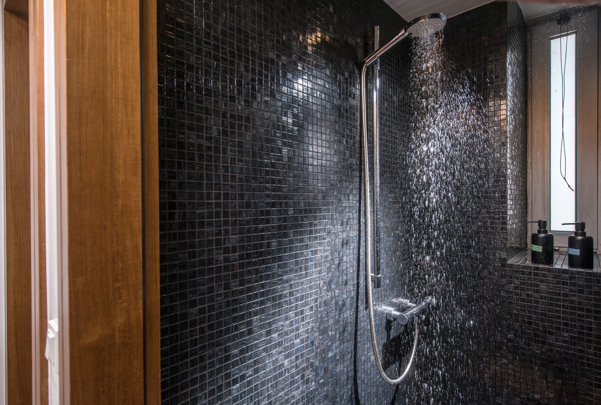 The Blossom Loft Bright Apartment